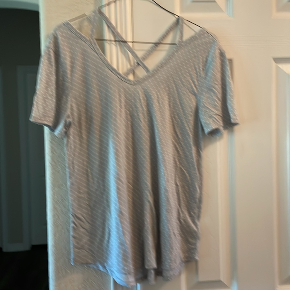 Polka dot Old Navy go-dry active shirt M